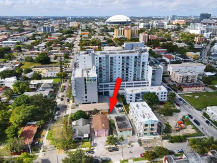 $1,564,000 | 212 Northwest 7th Avenue, Miami, FL 33128