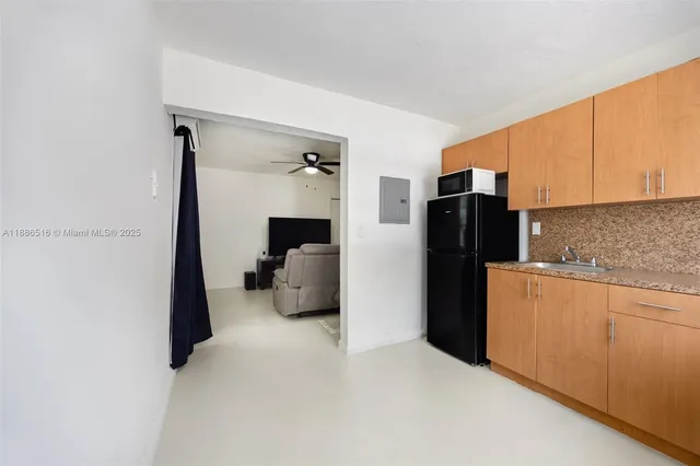 $1,490,000 | 212 Northwest 7th Avenue, Miami, FL 33128