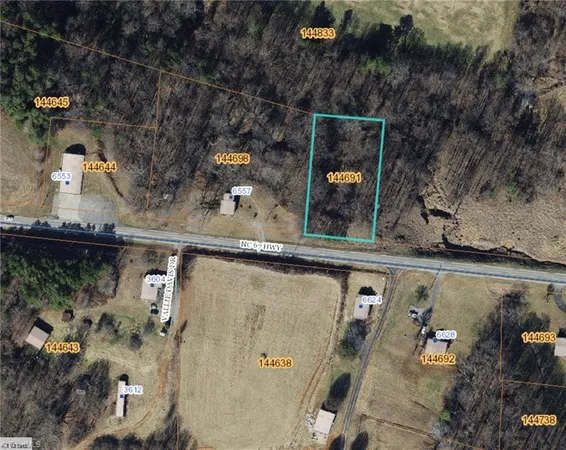 $14,000 | 67 Highway 67, East Bend, NC 27018