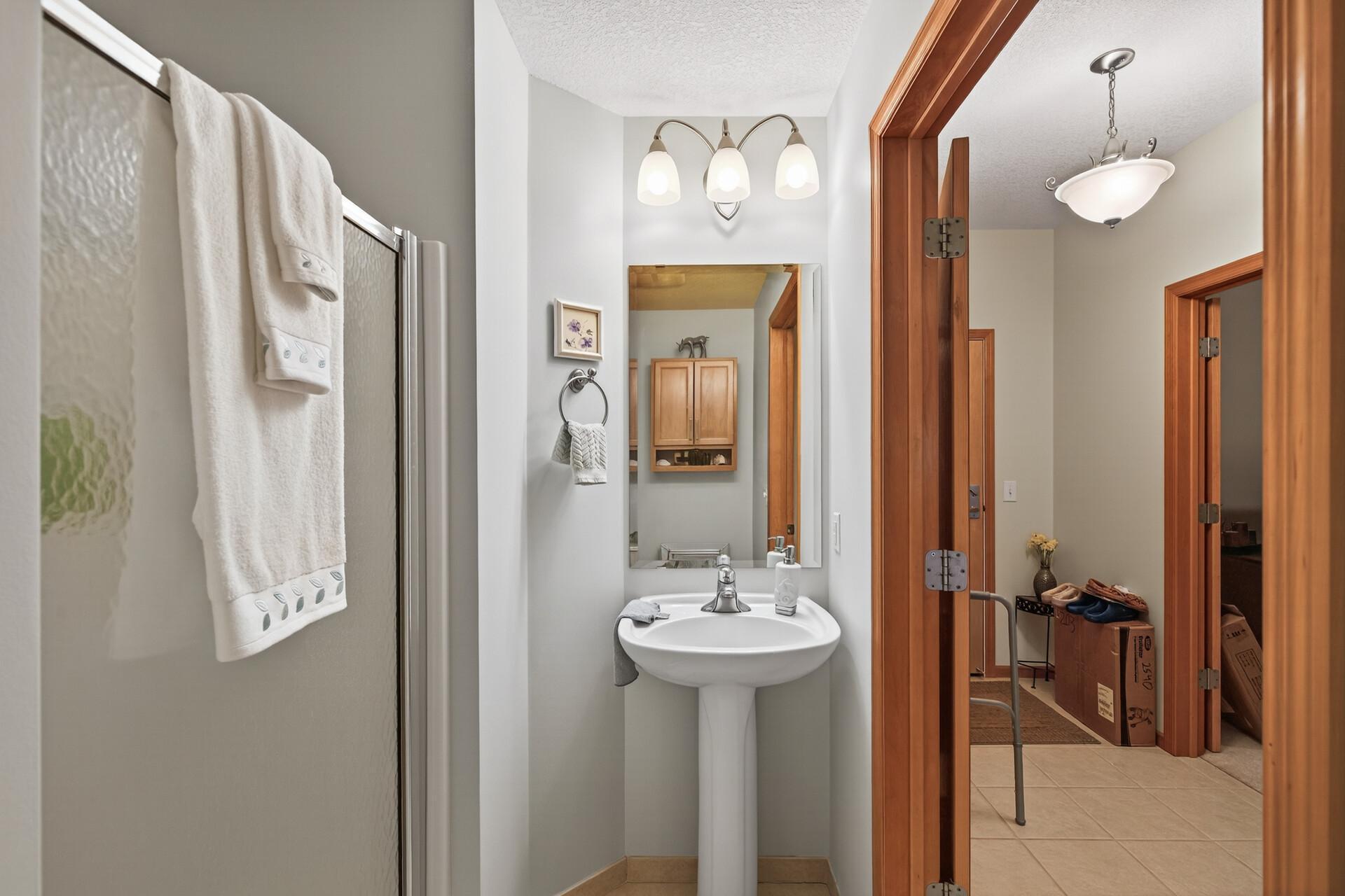 2540 38th Avenue Northeast, Unit 203 St. Anthony, MN 55421 - Photo 14 of 28