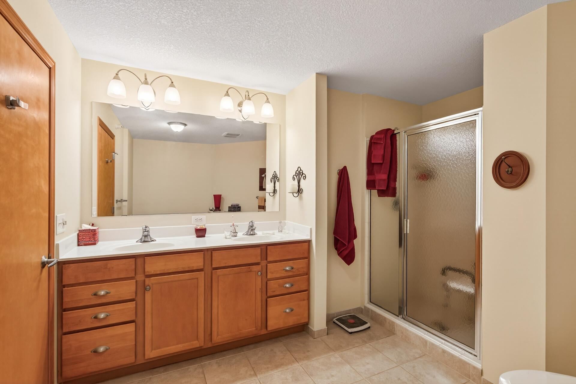 2540 38th Avenue Northeast, Unit 203 St. Anthony, MN 55421 - Photo 21 of 28