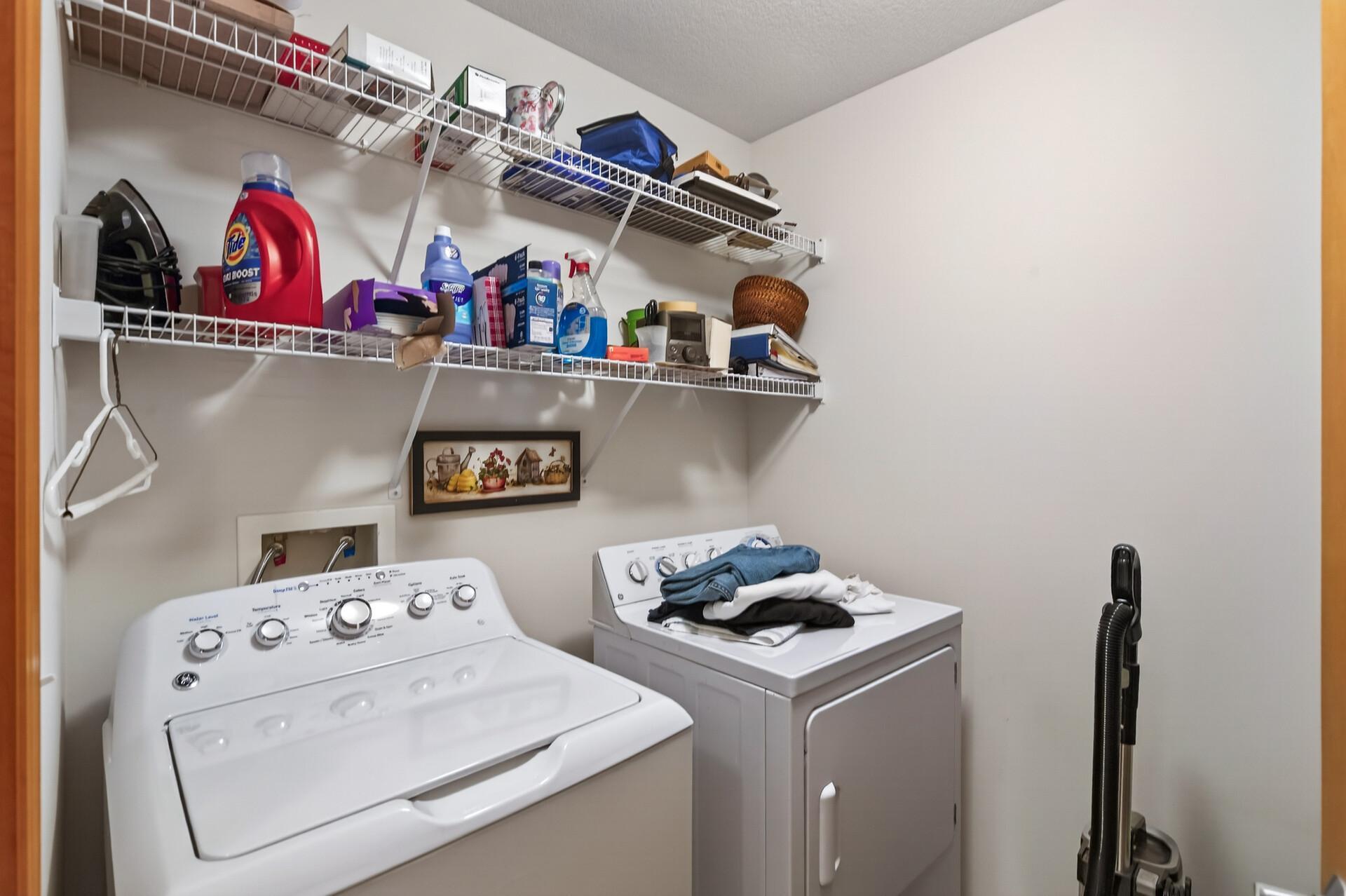2540 38th Avenue Northeast, Unit 203 St. Anthony, MN 55421 - Photo 23 of 28