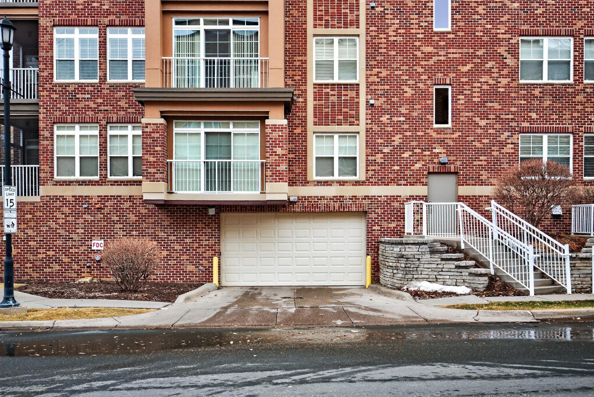 2540 38th Avenue Northeast, Unit 203 St. Anthony, MN 55421 - Photo 27 of 28