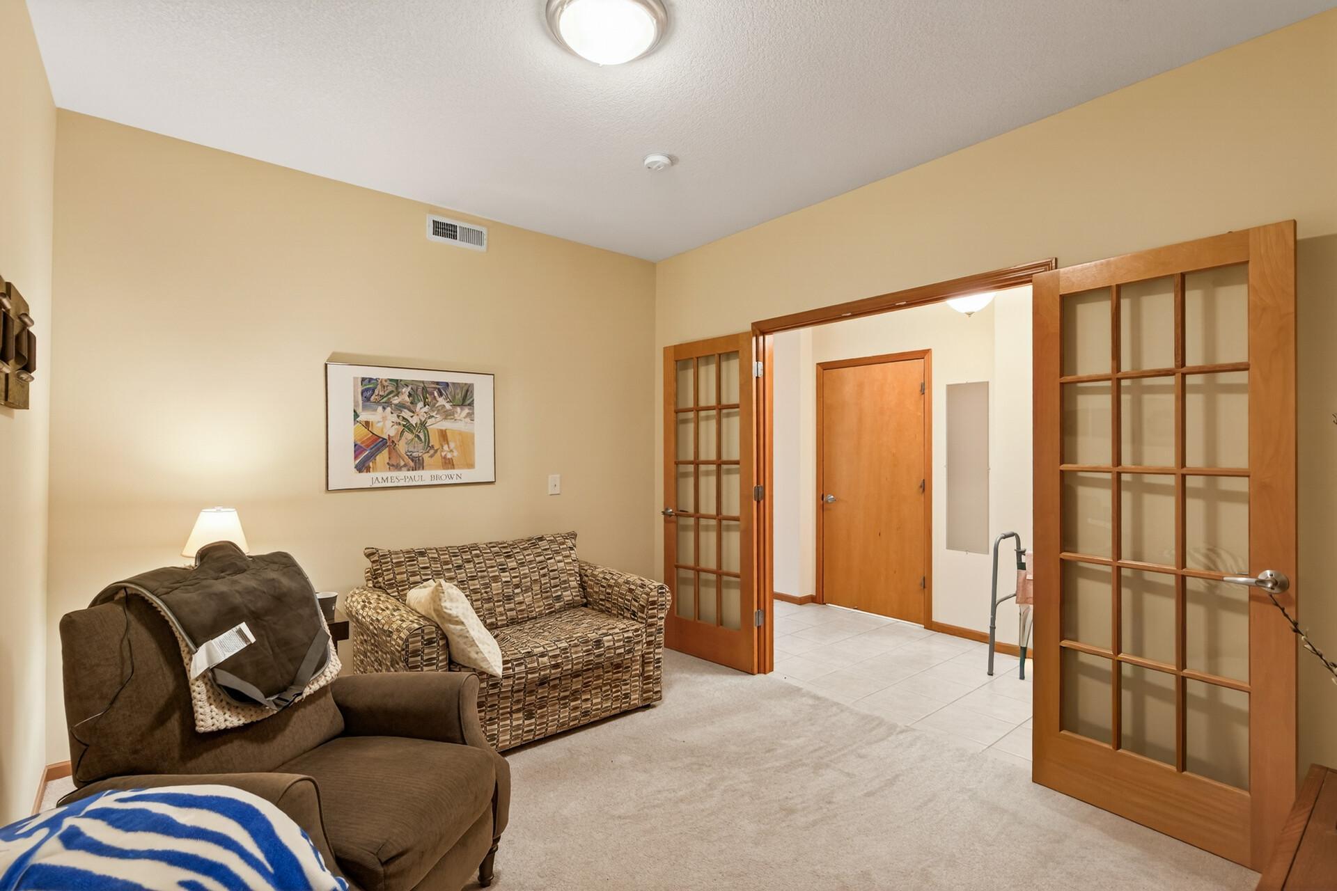 2540 38th Avenue Northeast, Unit 203 St. Anthony, MN 55421 - Photo 7 of 28