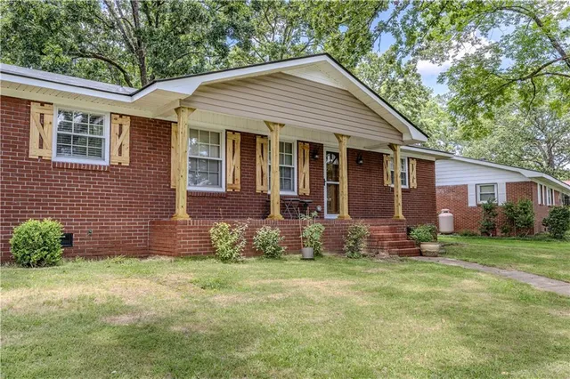 $239,900 | 106 Kenwood Drive Southwest, Rome, GA 30165