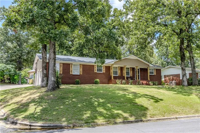 $239,900 | 106 Kenwood Drive Southwest, Rome, GA 30165