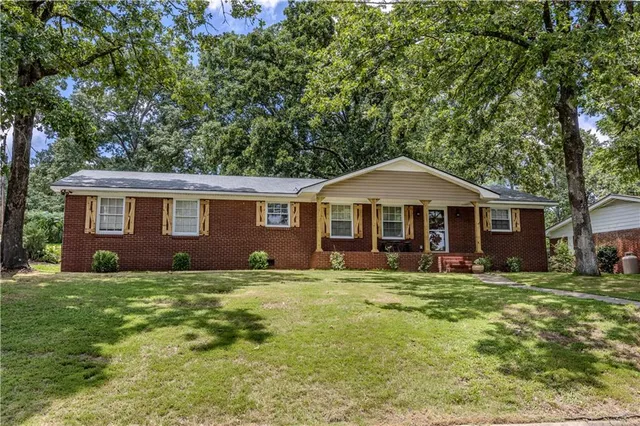 $239,900 | 106 Kenwood Drive Southwest, Rome, GA 30165