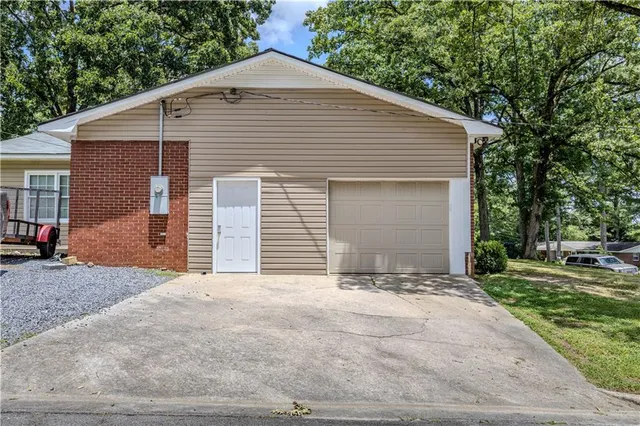 $239,900 | 106 Kenwood Drive Southwest, Rome, GA 30165