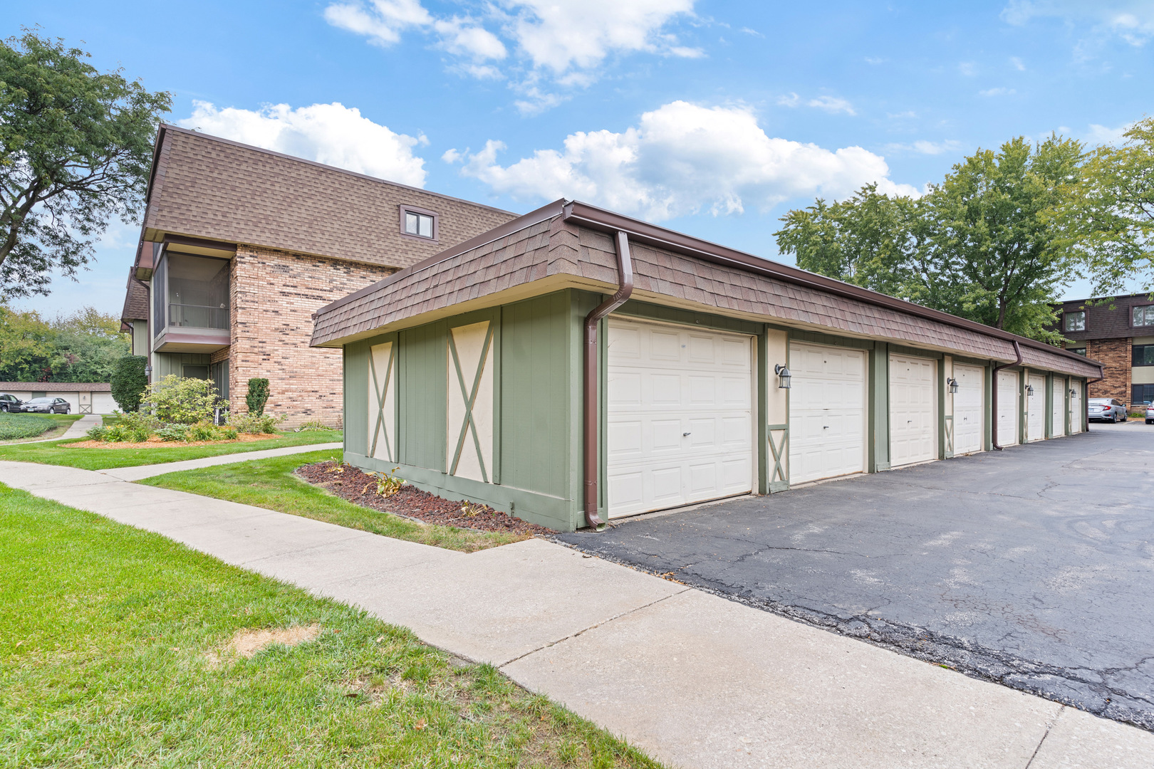 11130 NW Road, Unit E Palos Hills, IL 60465 - Photo 3 of 26