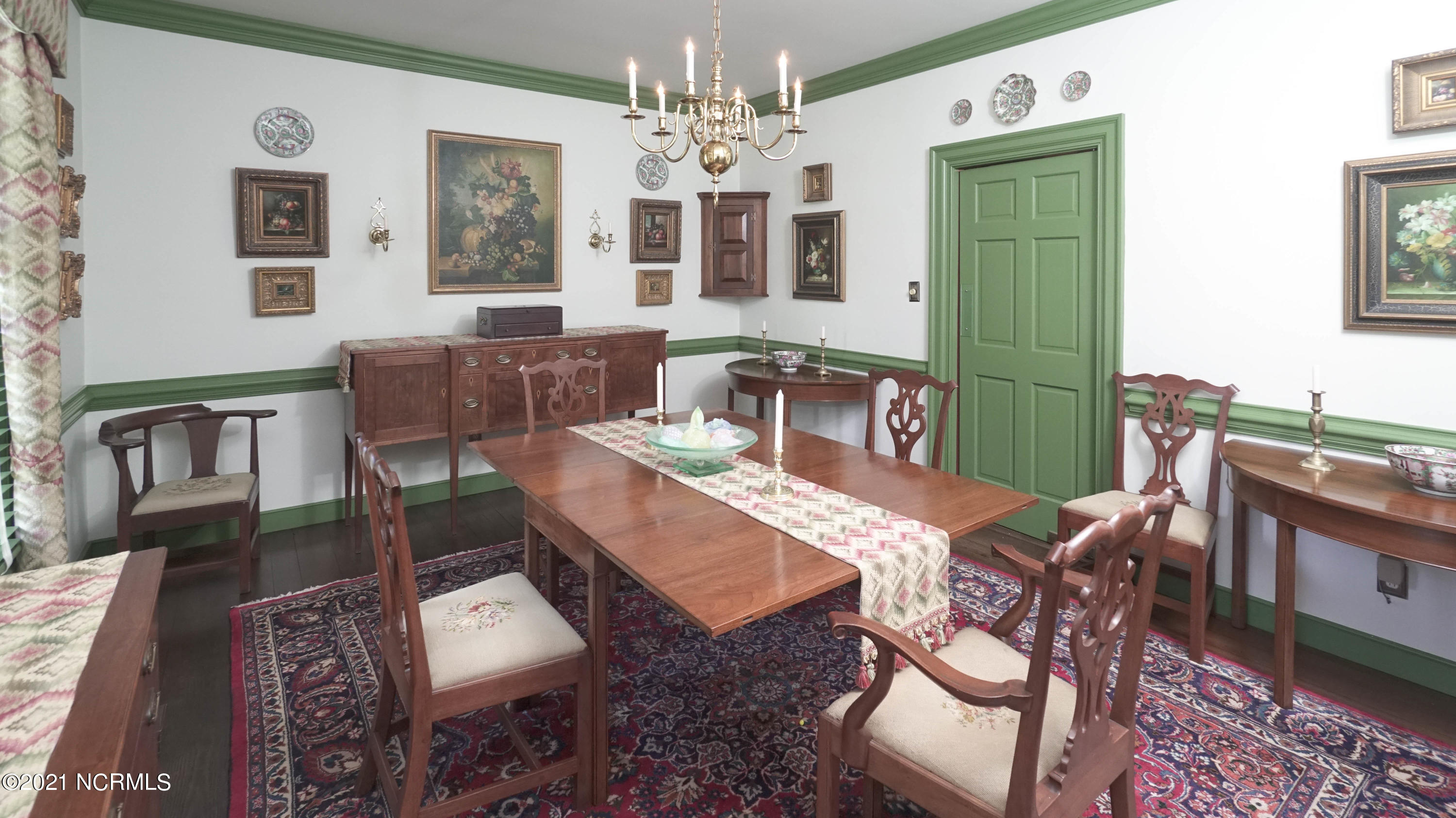 1607 Captains Road Tarboro, NC 27886 - Photo 11 of 36 11 DINING ROOM 1