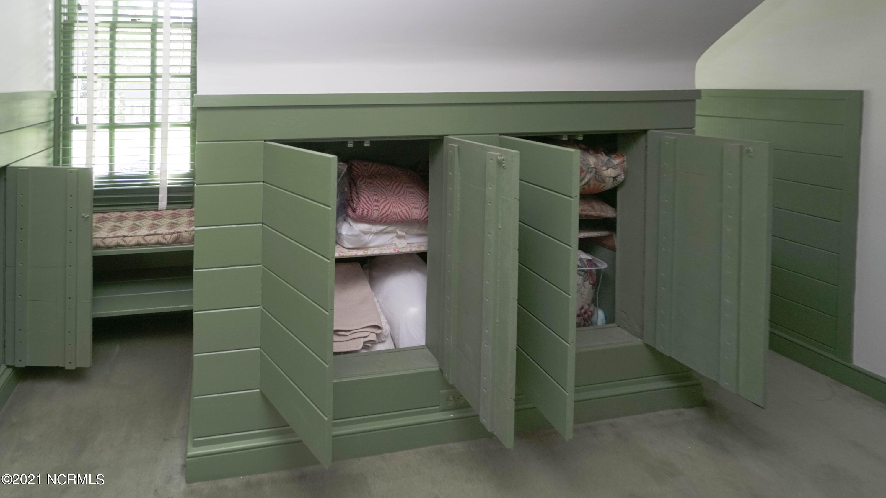 1607 Captains Road Tarboro, NC 27886 - Photo 28 of 36 28 2ND FLOOR WALL STORAGE (2)