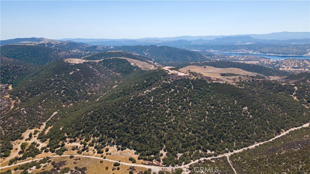 71778 Jolon Road Bradley, CA 93426 - Photo 4 of 18 a view of city and mountain