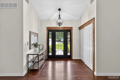 $649,900 | 215 Cobblefield Court, Wildwood, MO 63011