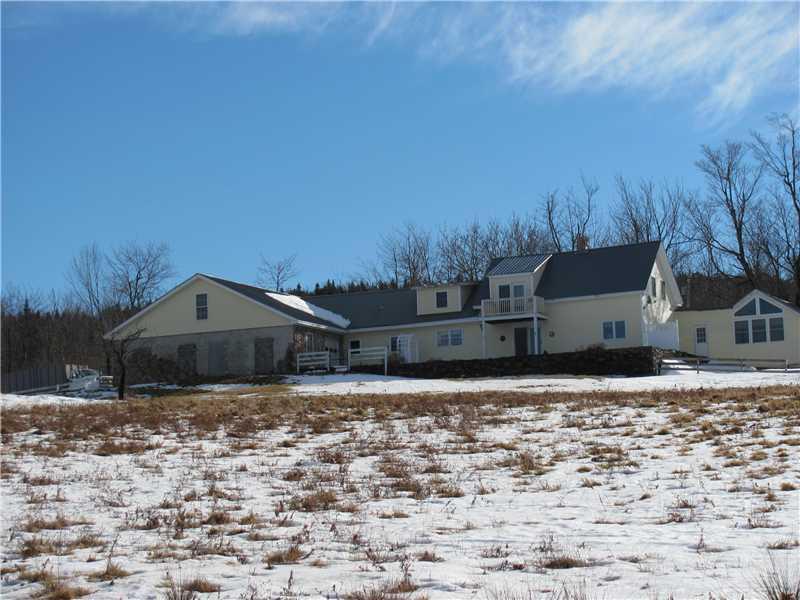 580 Ryerson Hill Road Paris, ME 04281 - Photo 2 of 23 Exterior Back.