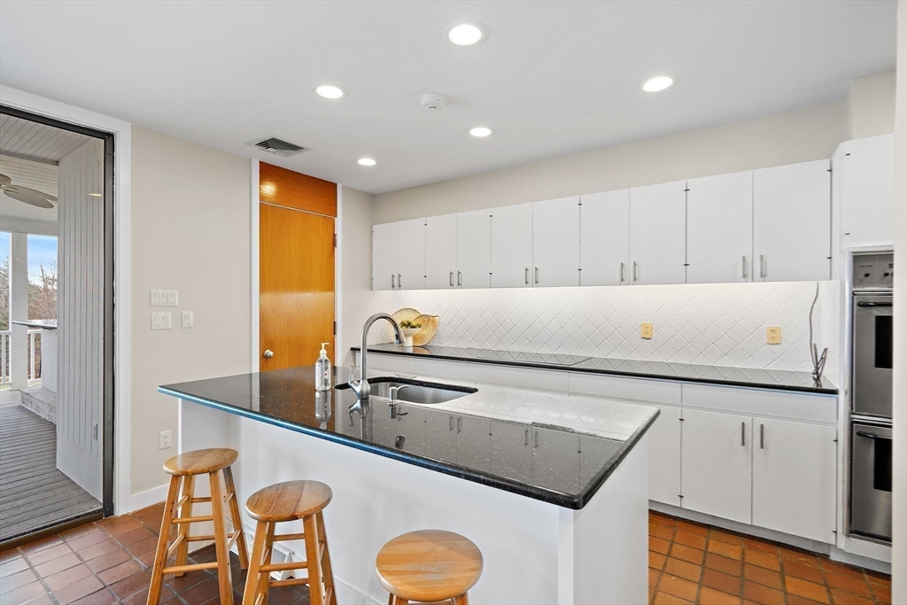 16 Huckleberry Hill Road Lincoln, MA 01773 - Photo 16 of 38