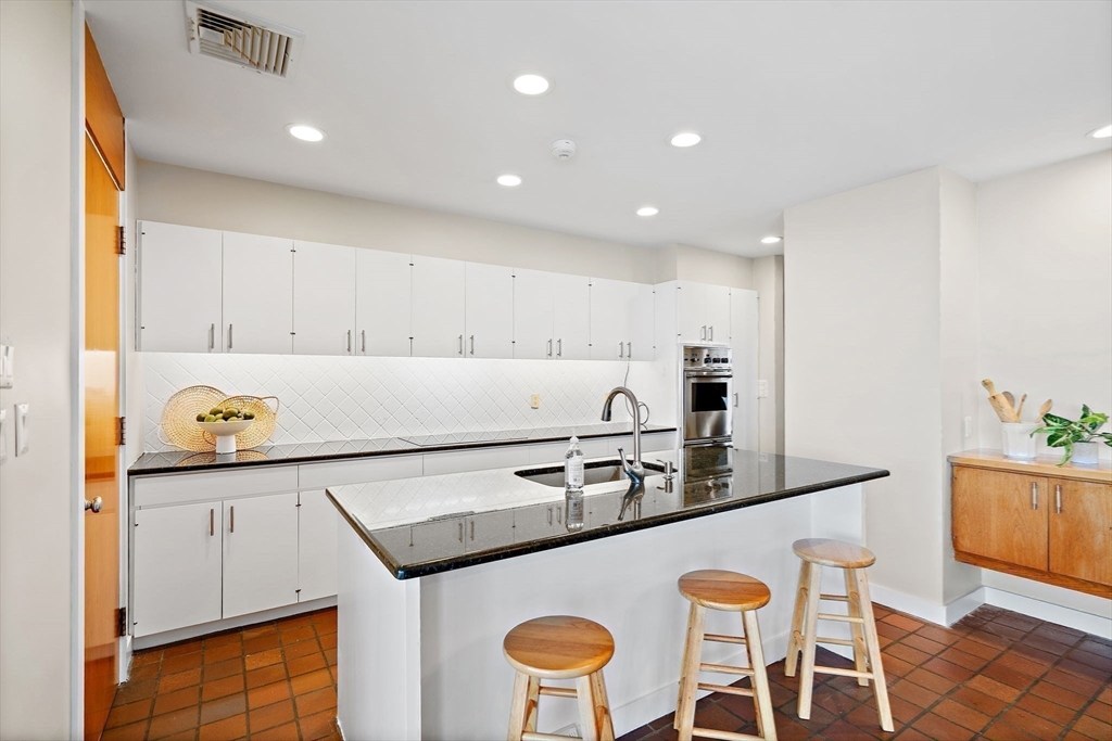 16 Huckleberry Hill Road Lincoln, MA 01773 - Photo 17 of 38