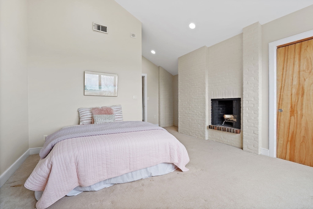 16 Huckleberry Hill Road Lincoln, MA 01773 - Photo 24 of 38