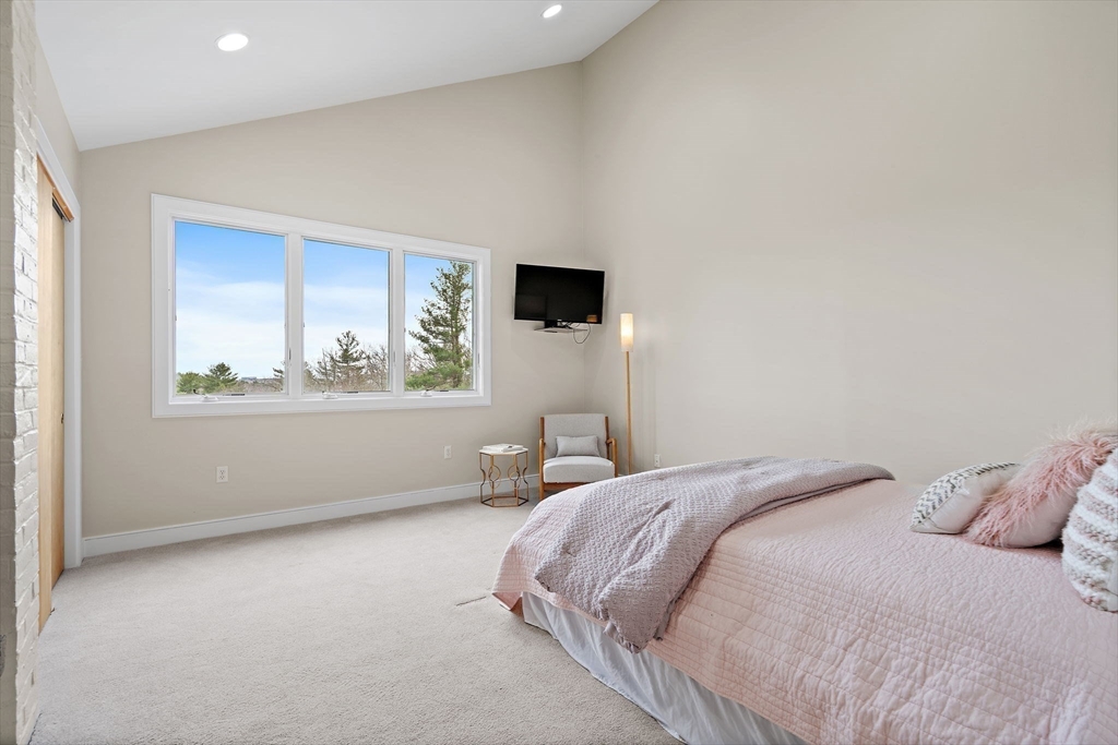 16 Huckleberry Hill Road Lincoln, MA 01773 - Photo 25 of 38