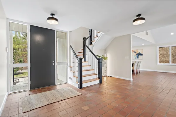 $1,495,000 | 16 Huckleberry Hill Road, Lincoln, MA 01773