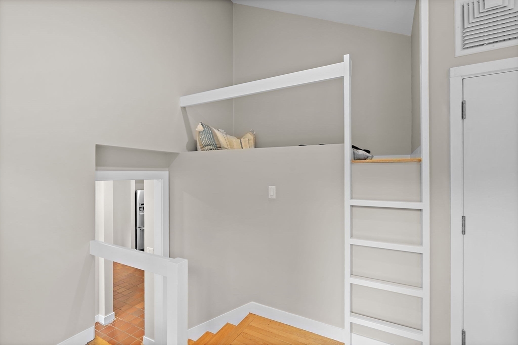 16 Huckleberry Hill Road Lincoln, MA 01773 - Photo 36 of 38