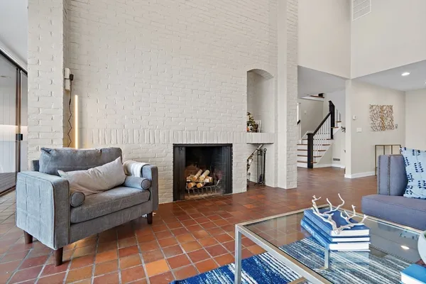 $1,495,000 | 16 Huckleberry Hill Road, Lincoln, MA 01773