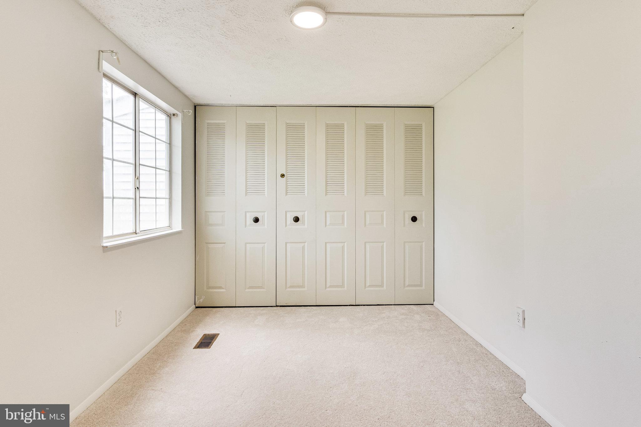 2841 Shepperton Terrace Silver Spring, MD 20904 - Photo 32 of 44