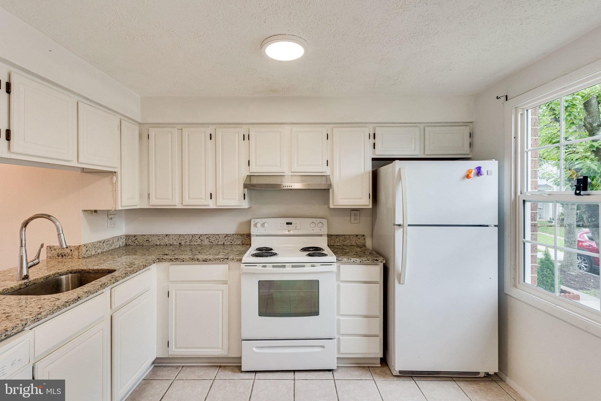 2841 Shepperton Terrace Silver Spring, MD 20904 - Photo 7 of 44