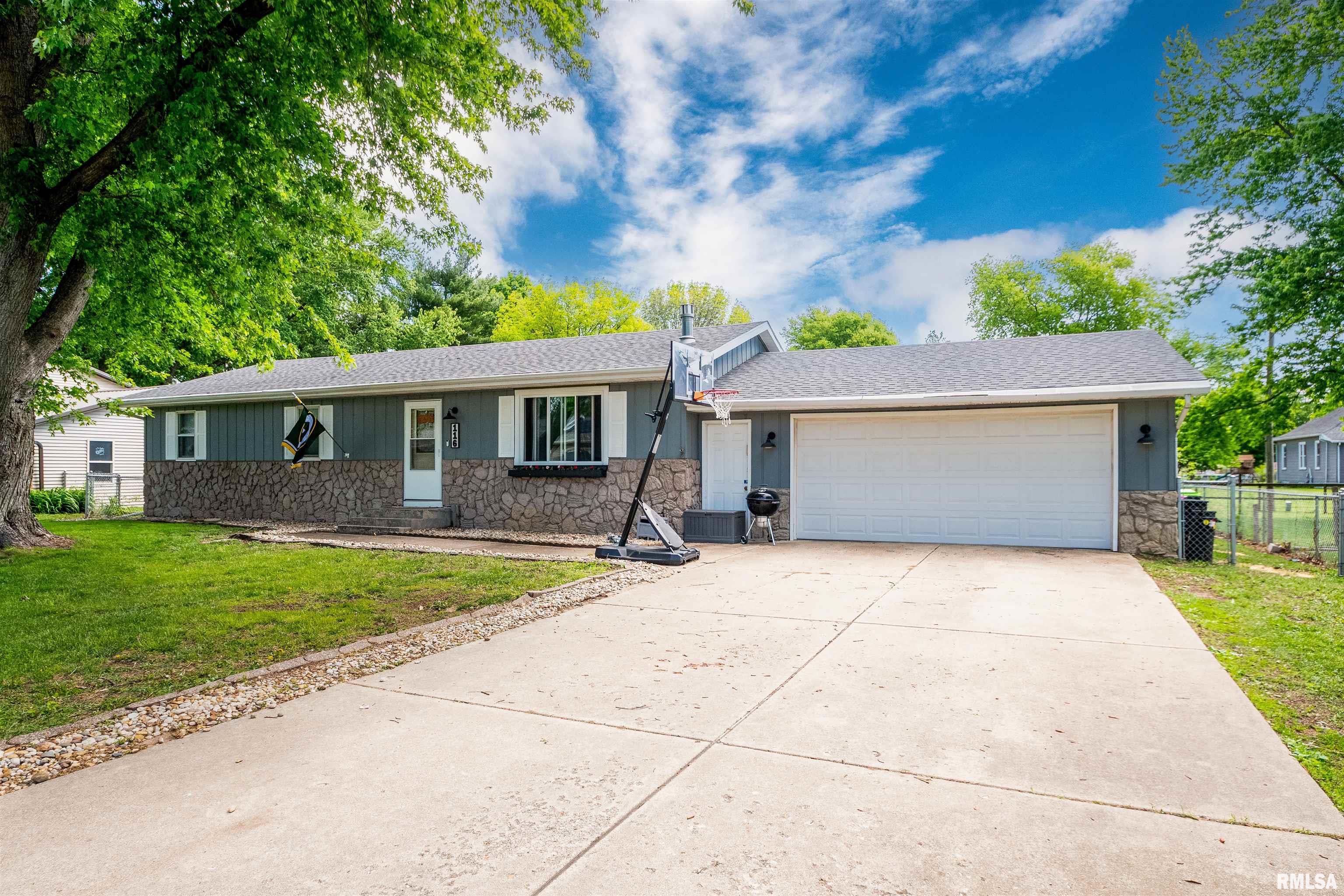 116 Geraldine Street Green Valley, IL 61534 - Photo 2 of 40