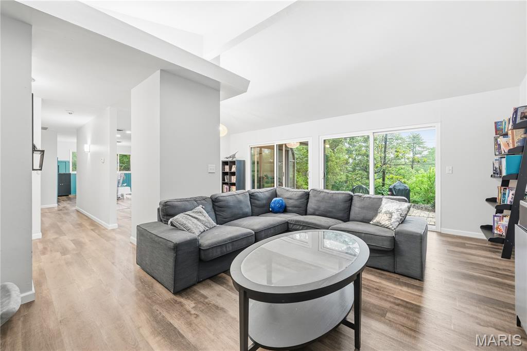 12532 Fee Fee Road St. Louis, MO 63146 - Photo 12 of 56 Gallery Image 12