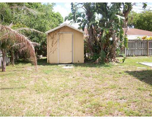 1951 Bonnie Street Boca Raton, FL 33486 - Photo 15 of 16 Additional Photo