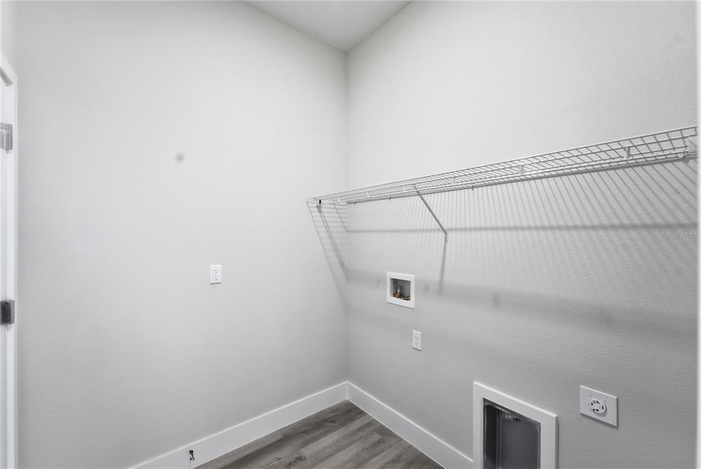 13690 Southwest 43rd Circle Ocala, FL 34473 - Photo 24 of 35 Gallery Image 24
