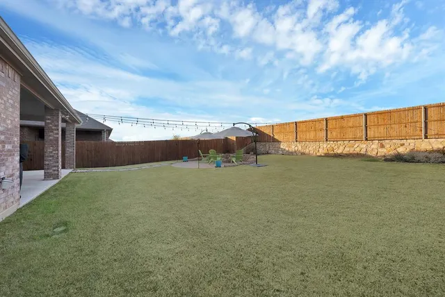 $399,995 | 11021 Canyon Mine Drive, Aubrey, TX 76227