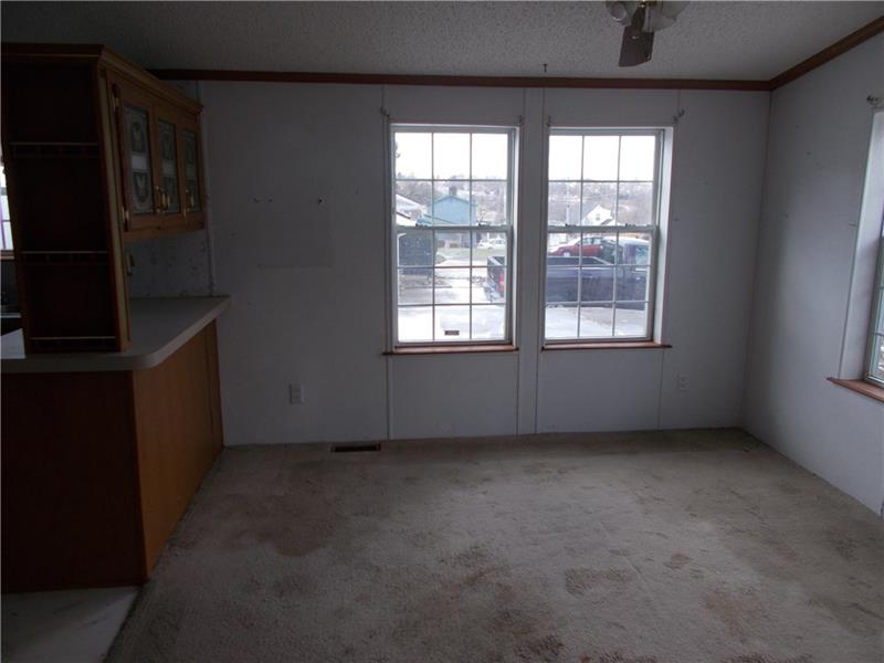 530 Center Hill Road Pittsburgh, PA 15239 - Photo 12 of 22