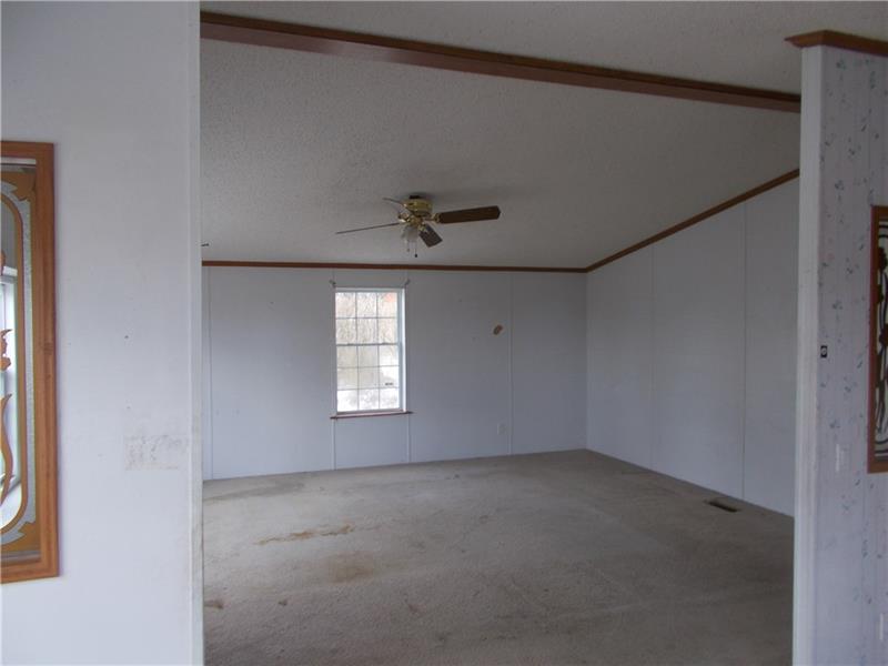 530 Center Hill Road Pittsburgh, PA 15239 - Photo 7 of 22