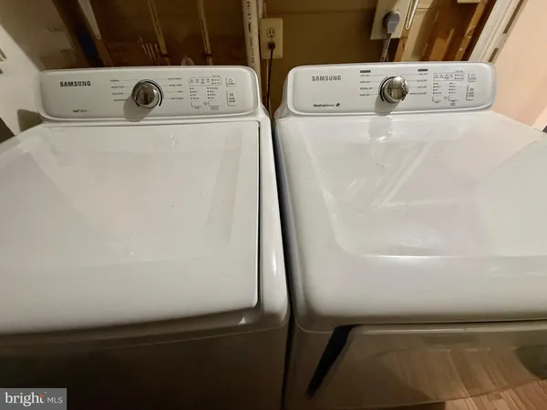a view of washer and dryer
