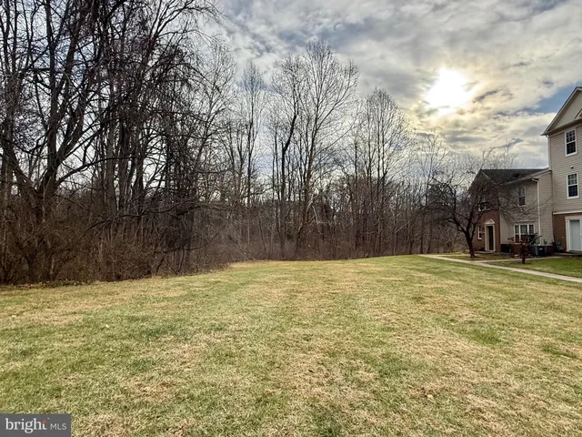 $2,650 | 10128 Reprise Drive, Rockville, MD 20850