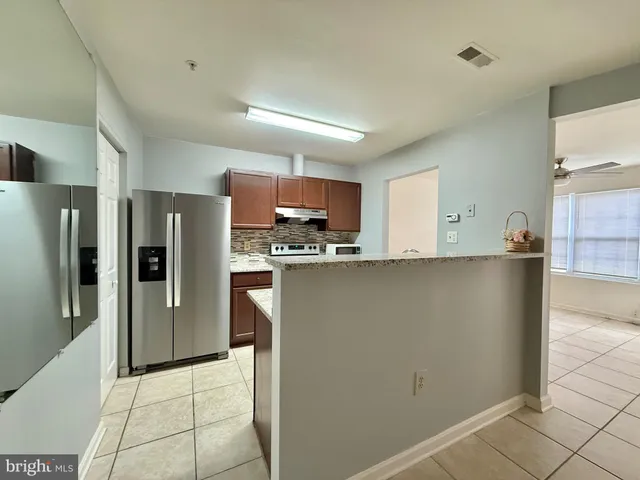 $2,650 | 10128 Reprise Drive, Rockville, MD 20850