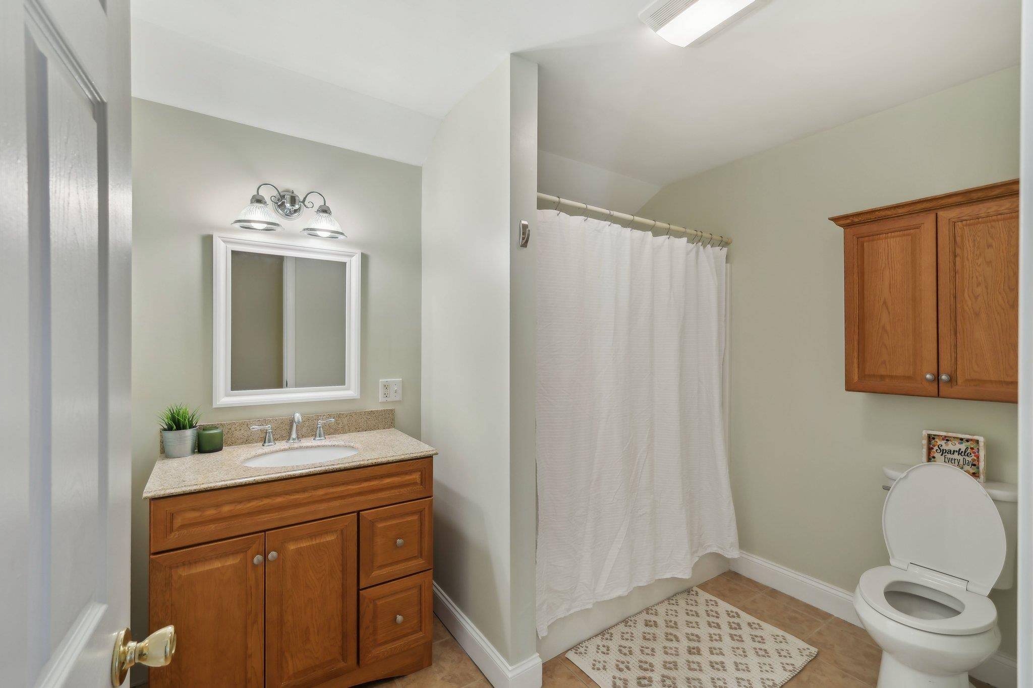 315 Sandown Road, Unit A Hampstead, NH 03826 - Photo 24 of 39 Gallery Image 24