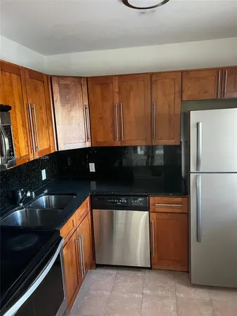 $1,870 | Bravura Condominiums, Aventura, FL 33180