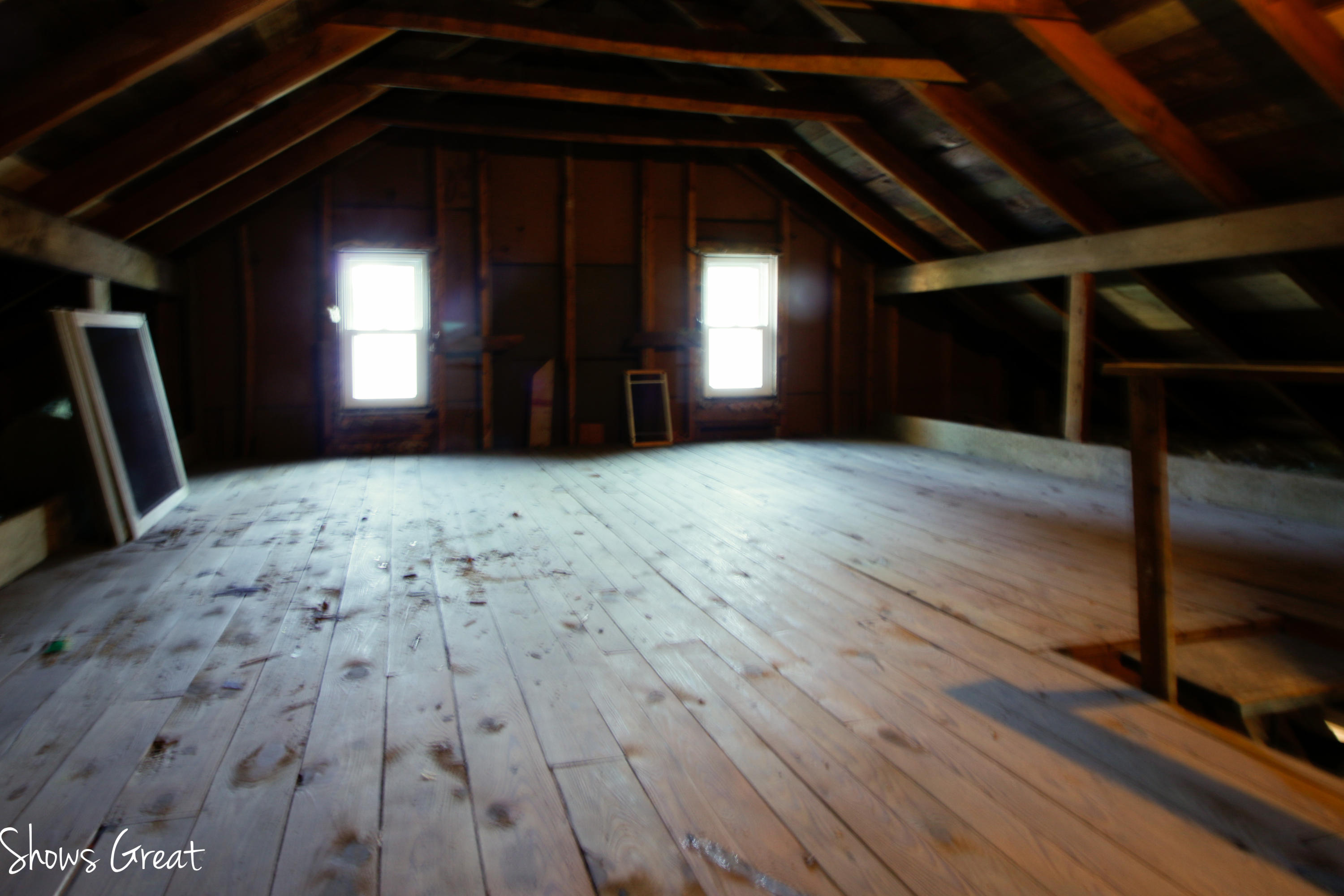 1922 Avon Road Southwest Roanoke, VA 24015 - Photo 15 of 24 Attic space