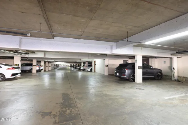 $3,750 | 1127 East Del Mar Boulevard, Unit 429, Pasadena, CA 91106