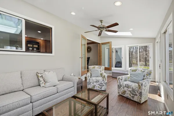 $1,065,000 | 21 Shawnee Lane, Monroe, CT 06468