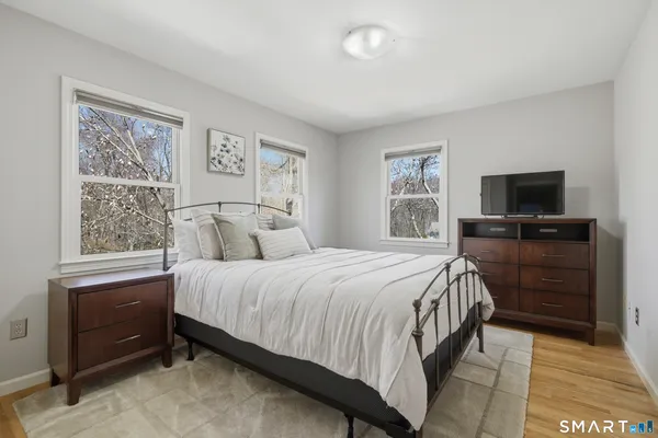 $1,065,000 | 21 Shawnee Lane, Monroe, CT 06468