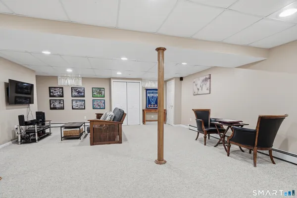 $1,065,000 | 21 Shawnee Lane, Monroe, CT 06468