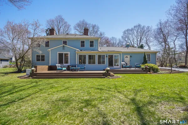 $1,065,000 | 21 Shawnee Lane, Monroe, CT 06468