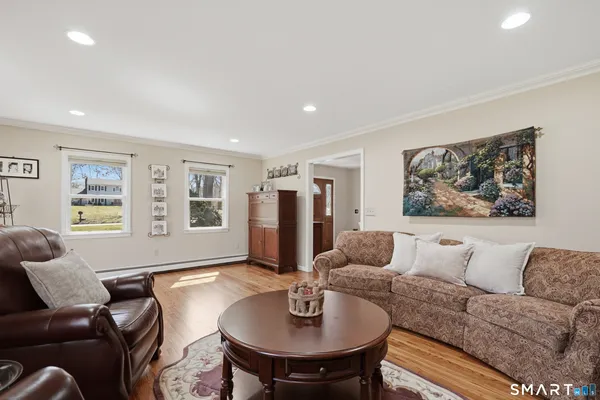 $1,065,000 | 21 Shawnee Lane, Monroe, CT 06468