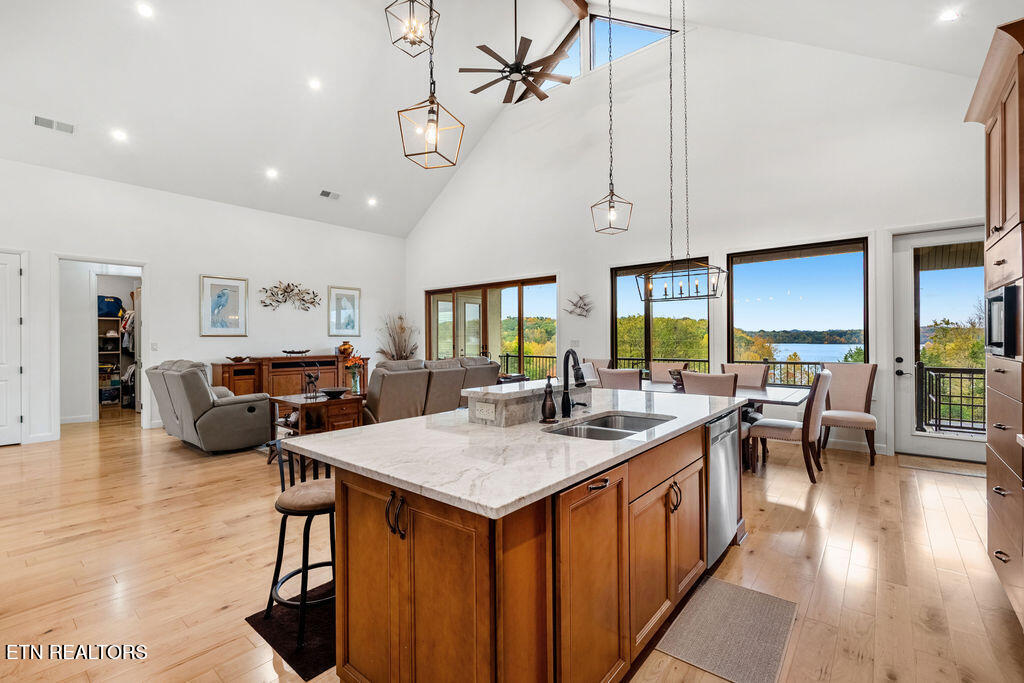 111 Harbor View Lane Vonore, TN 37885 - Photo 14 of 60 DSC03628-HDR