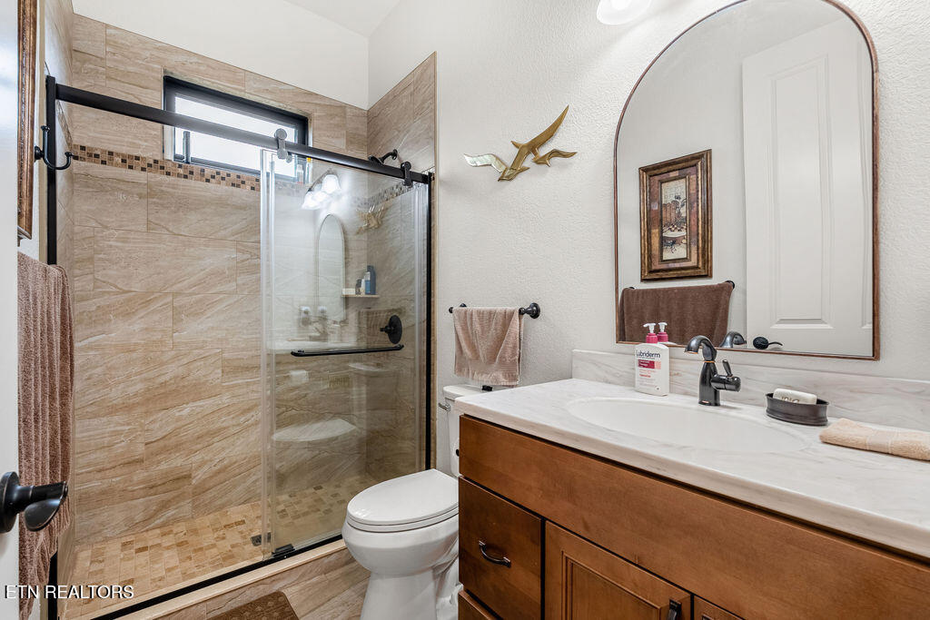 111 Harbor View Lane Vonore, TN 37885 - Photo 22 of 60 DSC03693-HDR