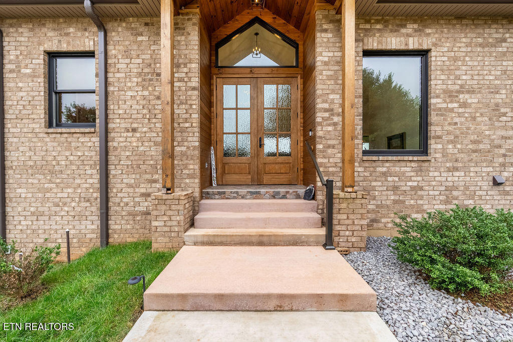 111 Harbor View Lane Vonore, TN 37885 - Photo 3 of 60 DSC03558-HDR