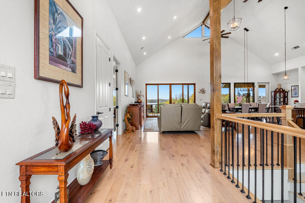 111 Harbor View Lane Vonore, TN 37885 - Photo 5 of 60 DSC03563-HDR